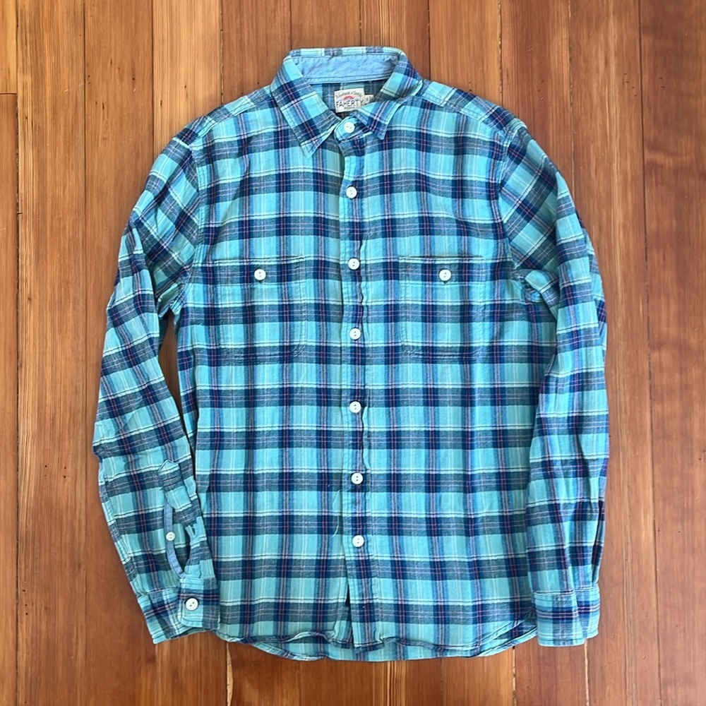 Faherty beachy blue button up
